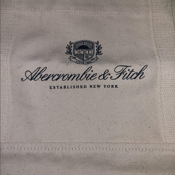 Abercrombie and Fitch Tote bag NWT - Picture 9 of 12